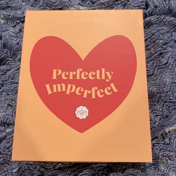 Various samples. Yves Rocher Perfume, Dove Body wash, Cetaphil face moisturizer - Picture 4 of 6